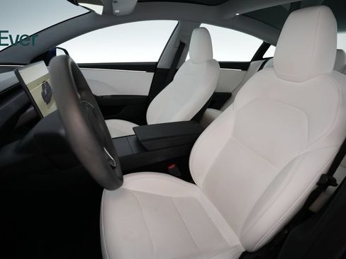 Used 2025 Tesla Model 3 Long Range RWD image 4
