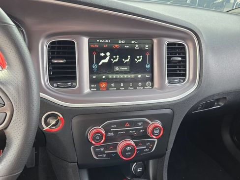 Used 2022 Dodge Charger Scat Pack RWD image 19