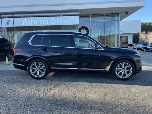 Certified 2024 BMW X7 xDrive40i image 9