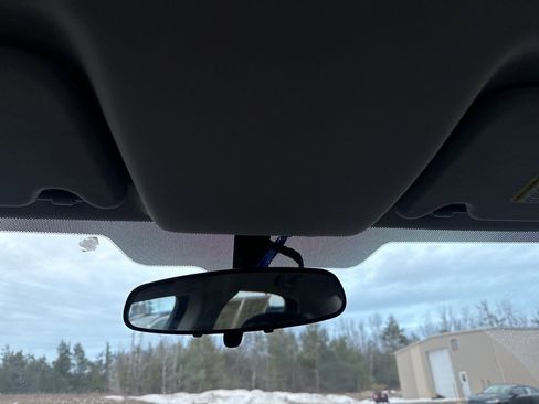 Used 2011 Chevrolet Impala LT image 26