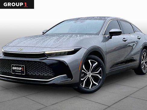 Certified 2023 Toyota Crown AWD/4WD image 1