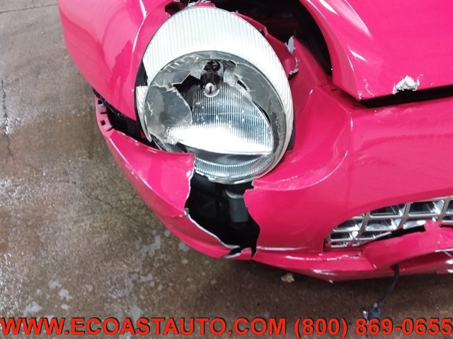 Used 2005 Ford Thunderbird RWD image 16