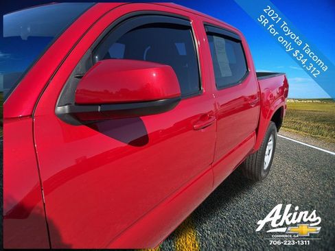 Used 2021 Toyota Tacoma SR image 10