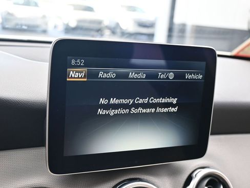 Used 2018 Mercedes-Benz GLA 250 image 19