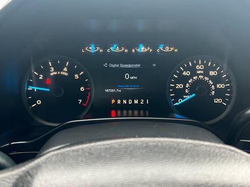 Used 2017 Ford F150 XLT w/ Equipment Group 302A Luxury RWD image 25