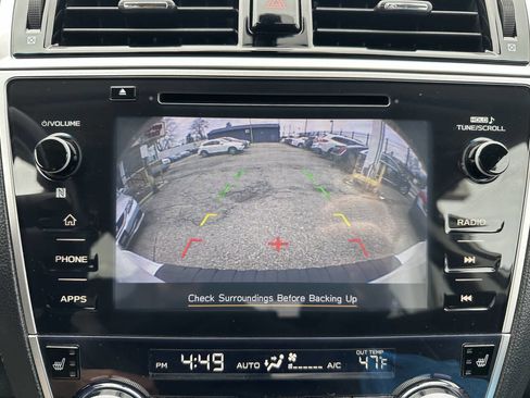 Used 2018 Subaru Outback 2.5i Premium AWD/4WD image 23
