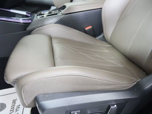 Certified 2025 BMW X3 xDrive30i image 9