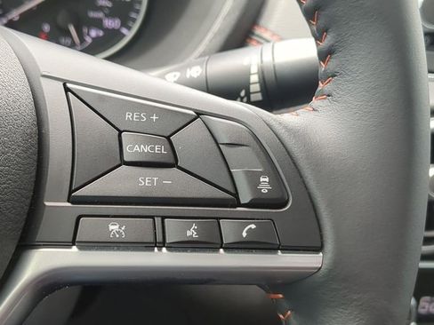 Certified 2024 Nissan Sentra SR FWD image 22