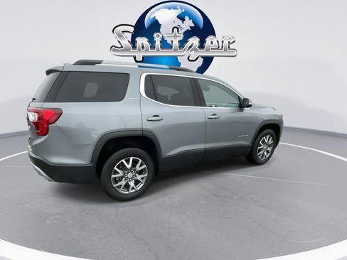 Used 2023 GMC Acadia SLT w/ Preferred Package image 9