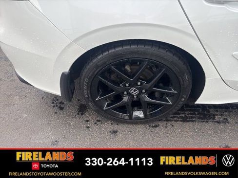 Used 2024 Honda Civic Sport image 25