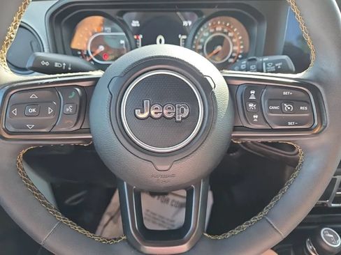 Used 2024 Jeep Wrangler Unlimited Sport AWD/4WD image 22