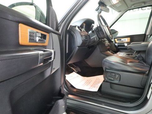 Used 2015 Land Rover LR4 HSE LUX AWD/4WD image 9