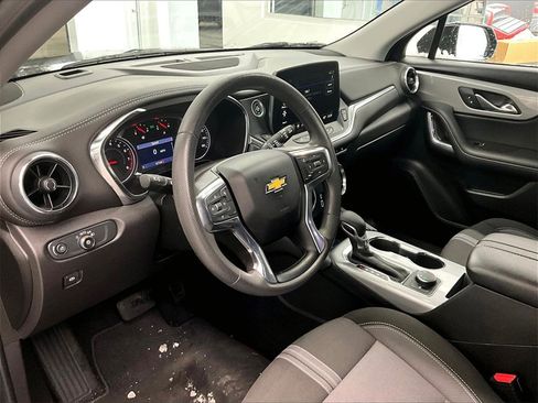 Used 2024 Chevrolet Blazer LT image 8