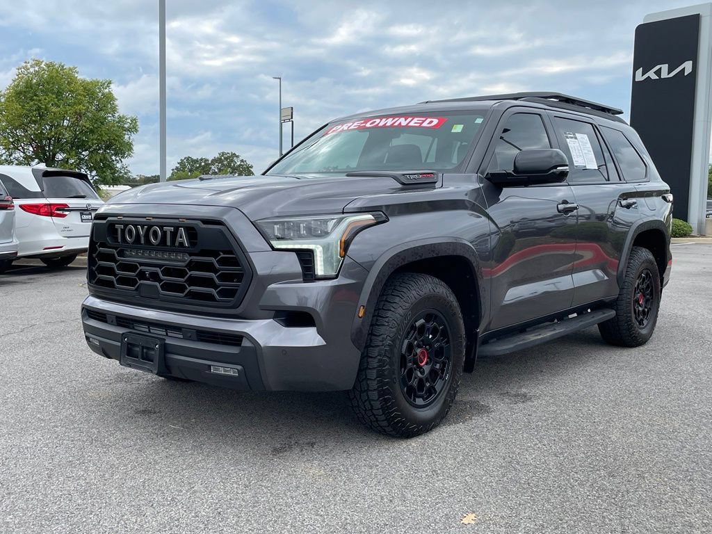 Used 2025 Toyota Sequoia TRD Pro AWD/4WD image 3