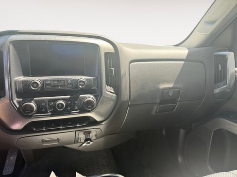 Used 2018 Chevrolet Silverado 1500 LT w/ All Star Edition AWD/4WD image 10