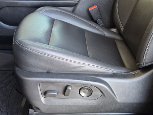 Used 2022 Chevrolet Tahoe LT w/ LT Signature Plus Package image 14