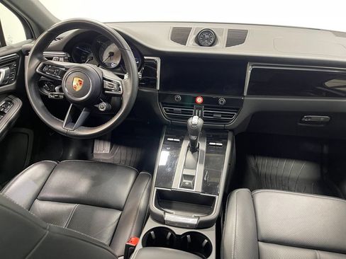 Used 2024 Porsche Macan S AWD/4WD image 29