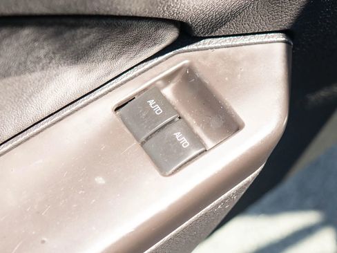 Used 2012 Ford Mustang GT w/ Brembo Brake Pkg image 29