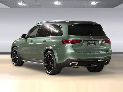 New 2026 Mercedes-Benz GLS 580 4MATIC image 3