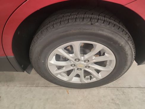 Used 2019 Chevrolet Equinox LT FWD image 14