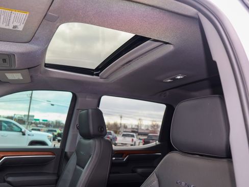 Certified 2022 GMC Sierra 1500 Denali w/ Technology Package image 6