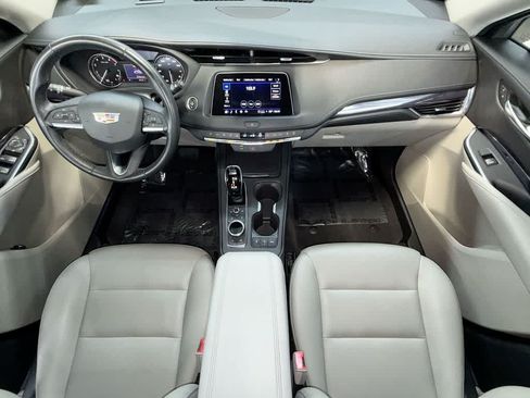 Used 2023 Cadillac XT4 Luxury FWD image 24