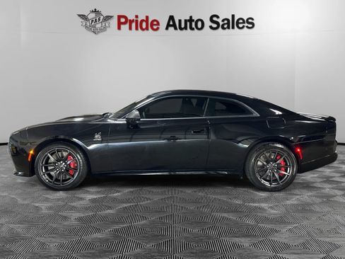 Used 2024 Dodge Charger Daytona Scat Pack w/ Plus Group AWD/4WD image 4