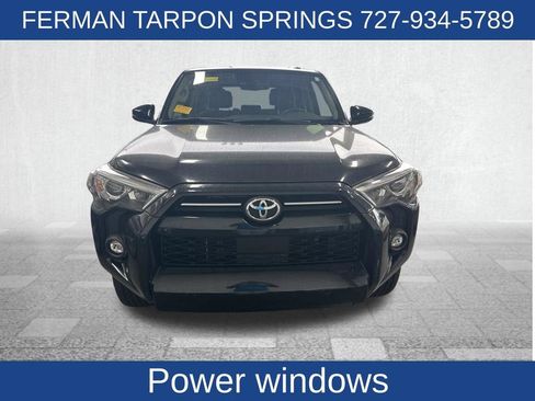 Used 2022 Toyota 4Runner SR5 Premium w/ Moonroof Package RWD image 11