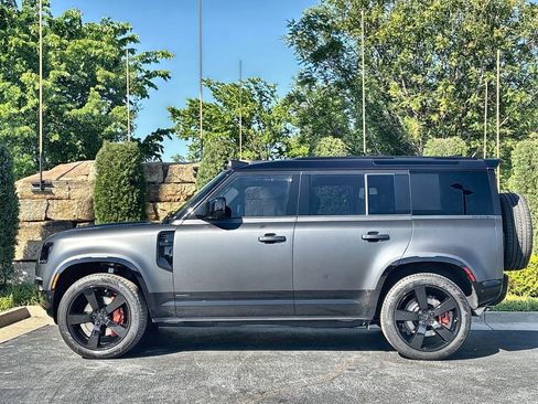 New 2026 Land Rover Defender 110 X AWD/4WD image 2