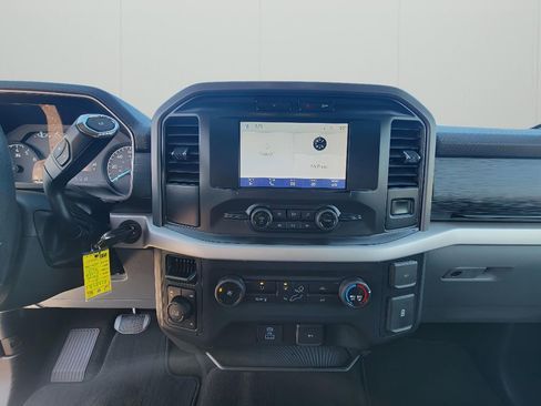 Used 2021 Ford F150 XLT image 18