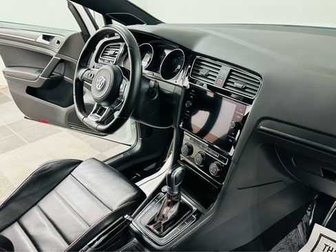 Used 2019 Volkswagen GTI SE w/ SE Experience Package image 8