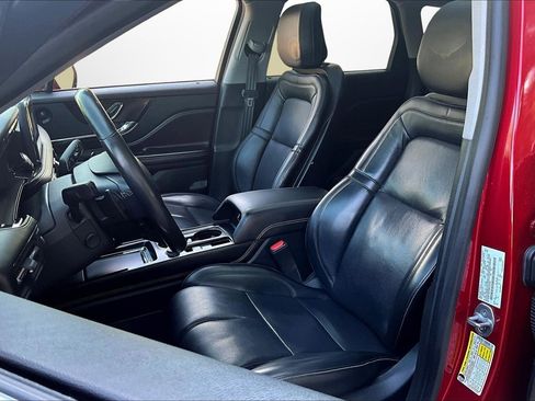 Used 2021 Lincoln Corsair Reserve w/ Equipment Group 201A image 15