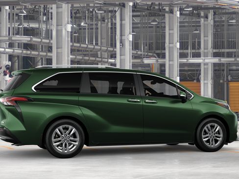 New 2026 Toyota Sienna Limited FWD image 11