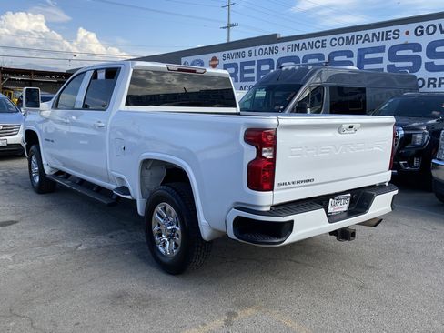 Used 2020 Chevrolet Silverado 2500 W/T w/ WT Convenience Package image 12