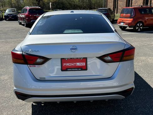 Used 2020 Nissan Altima 2.5 S FWD image 7