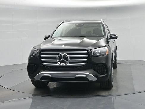 Used 2024 Mercedes-Benz GLS 450 4MATIC image 59