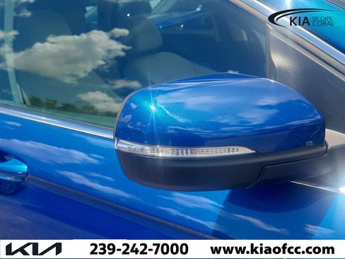 Used 2020 Ford Edge SEL w/ Convenience Package FWD image 8