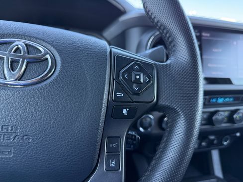 Used 2023 Toyota Tacoma TRD Pro AWD/4WD image 17