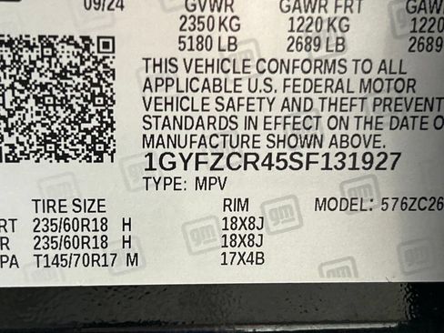 Used 2025 Cadillac XT4 Premium Luxury FWD image 44