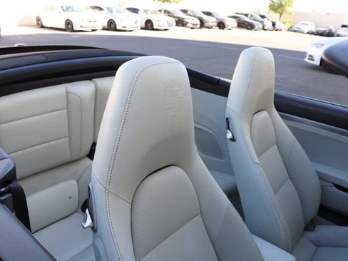 Used 2013 Porsche 911 Carrera image 16