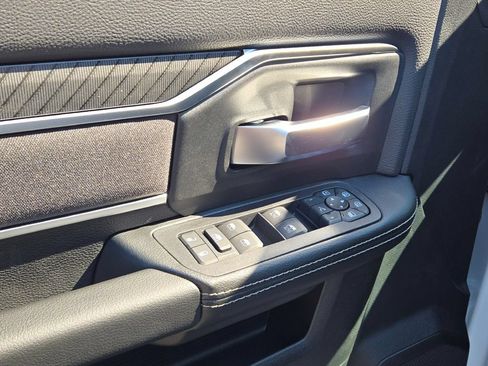 New 2026 RAM 3500 Big Horn AWD/4WD image 21