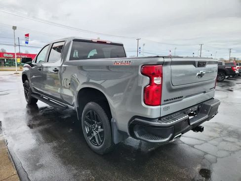 Used 2024 Chevrolet Silverado 1500 Custom Trail Boss w/ LPO, Dark Essentials Package image 6