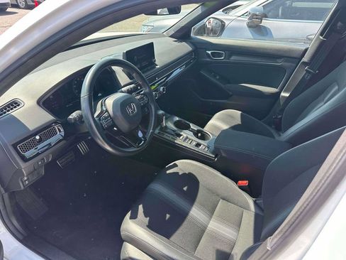 Used 2024 Honda Civic Sport image 12