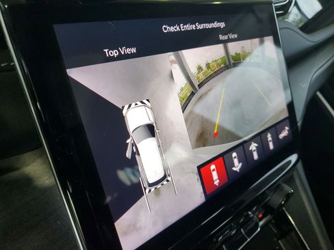 Used 2022 Jeep Grand Cherokee Limited 4xe w/ Luxury Tech Group II AWD/4WD image 26