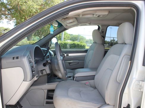 Used 2004 Buick Rendezvous CX image 6