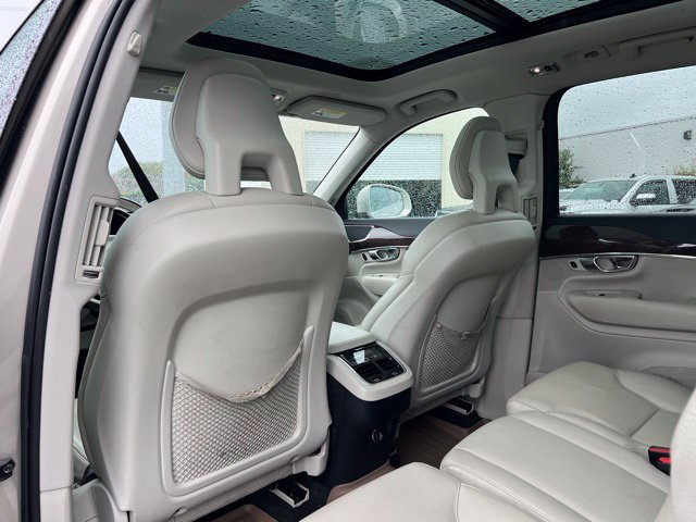 Used 2016 Volvo XC90 T6 Momentum w/ Protection Package Plus AWD/4WD image 11