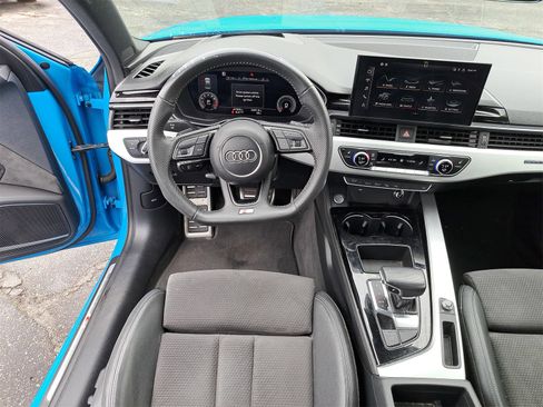 Used 2020 Audi A4 2.0T Prestige w/ Prestige Package image 6