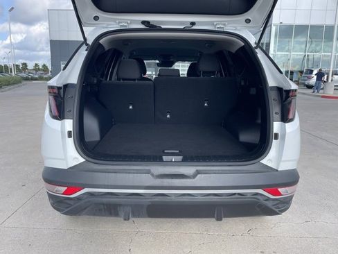Used 2022 Hyundai Tucson Blue image 5