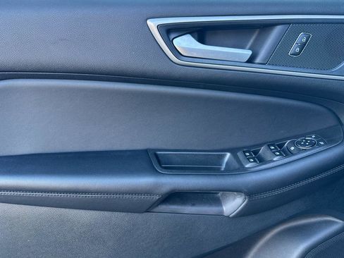 Certified 2024 Ford Edge SEL w/ Convenience Package image 8