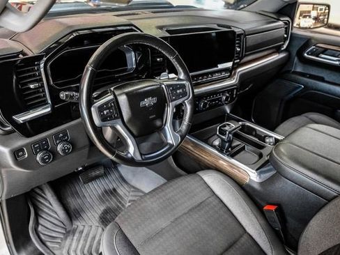 Used 2024 Chevrolet Silverado 1500 LT Trail Boss w/ Protection Package image 5